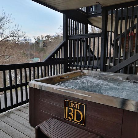 Briarstone Lodge Condo 13D By Eden Crest Pigeon Forge Eksteriør billede